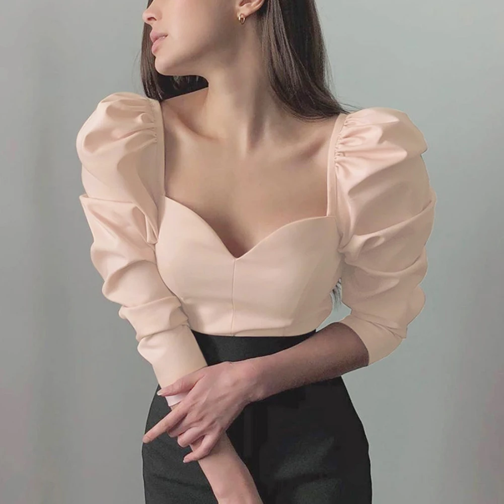 Hot Sale Korean 2019 autumn solid color vintage new women shirts puff sleeve square sexy small V-neck Slim blouse
Hot Sale Korean 2019 autumn solid color vintage new women shirts puff sleeve square sexy small V-neck Slim blouse
