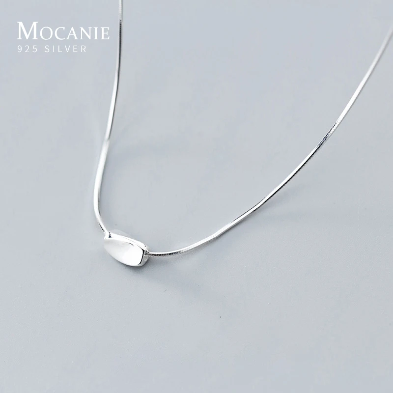 Mocanie Classic Mini Irregular Square Pendant Necklace for Women 925 Sterling Silver Snake Bone Chain Fine Jewelry Accessories
Mocanie Classic Mini Irregular Square Pendant Necklace for Women 925 Sterling Silver Snake Bone Chain Fine Jewelry Accessories