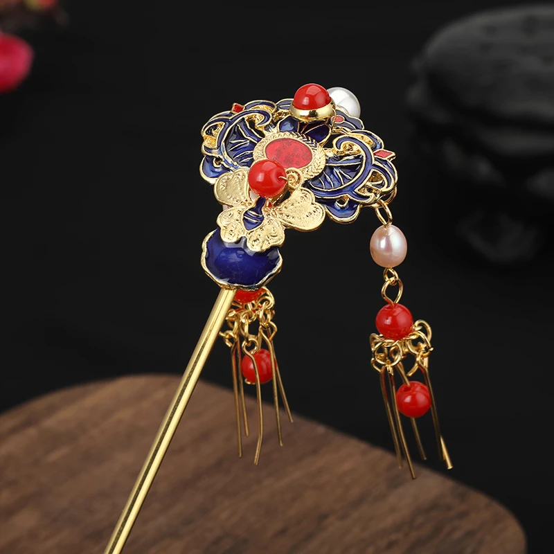 Exquisite Classical Pearls Tassel Step Shake Chinese Style Hair Stick Hair Pin Hanfu Headwear Bride Hair Accessories
Exquisite Classical Pearls Tassel Step Shake Chinese Style Hair Stick Hair Pin Hanfu Headwear Bride Hair Accessories
