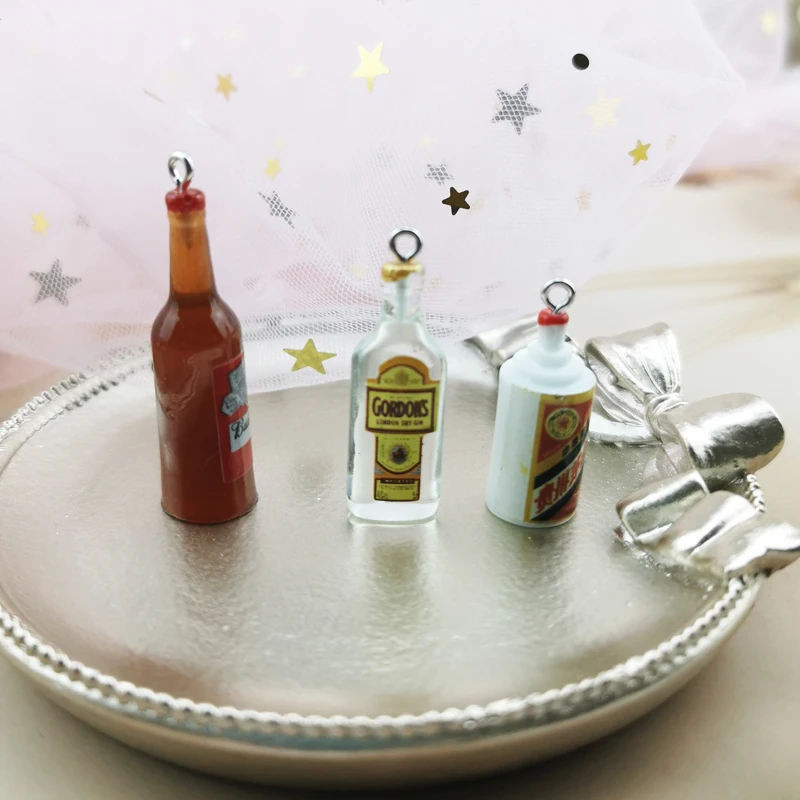 Lizz 10pcs 3D Mini Beer Bottle Pendant White Spirit GIN Resin Charms Earring Keychain Necklace Jewlery Findings Phone Case DIY
Lizz 10pcs 3D Mini Beer Bottle Pendant White Spirit GIN Resin Charms Earring Keychain Necklace Jewlery Findings Phone Case DIY