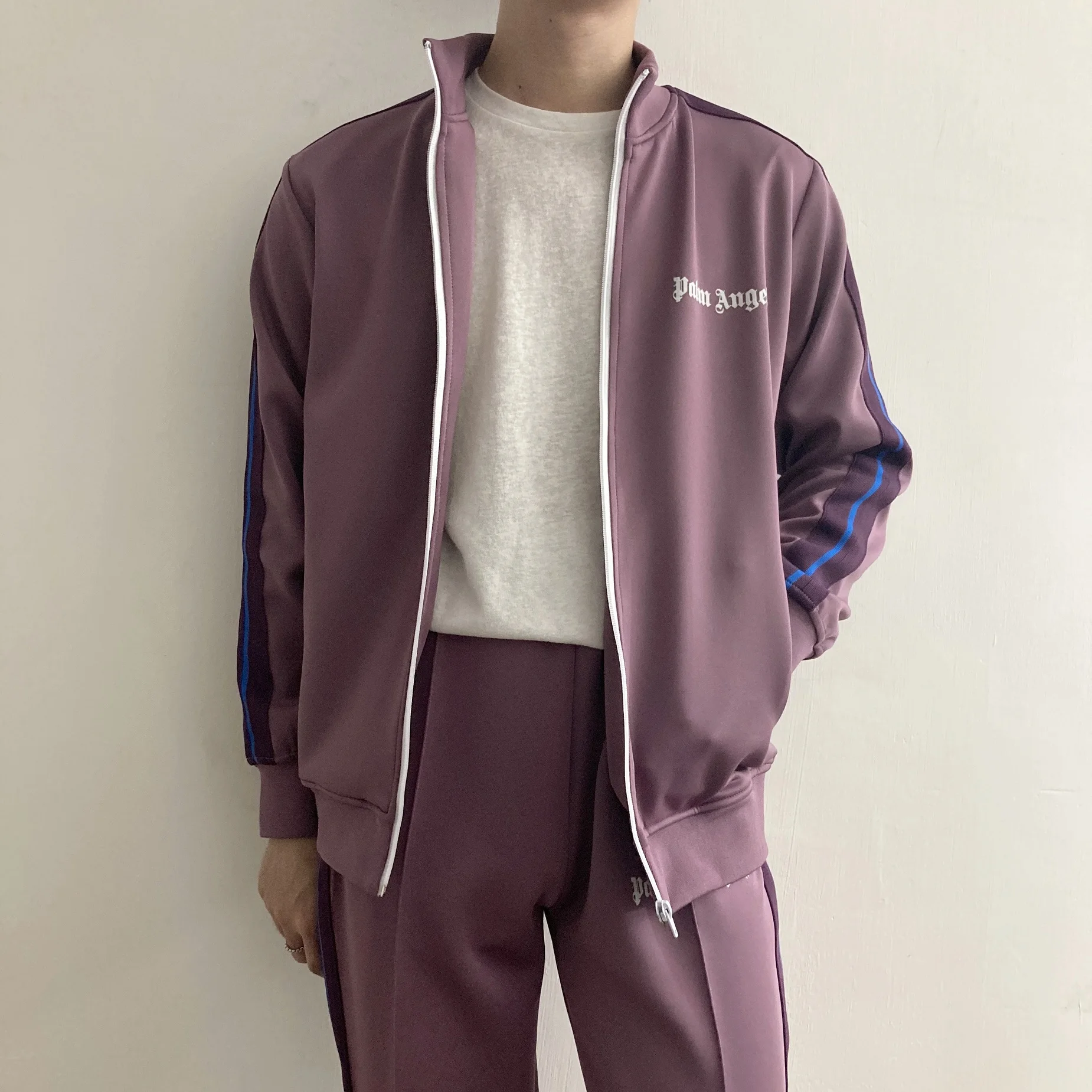 Palm Angels striped zipper sports retro casual all-match suit for men and women couples 224544545 
Palm Angels striped zipper sports retro casual all-match suit for men and women couples 224544545