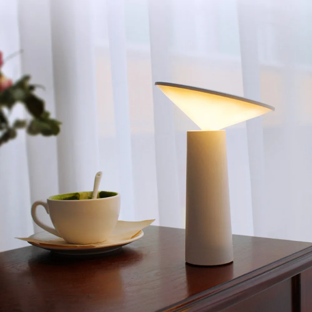Novelty Bedroom Night Light Modern Touch Sensor Dimming Desk Lamps USB Charging LED Table Lamp for Home Decoration Flashlight
Novelty Bedroom Night Light Modern Touch Sensor Dimming Desk Lamps USB Charging LED Table Lamp for Home Decoration Flashlight