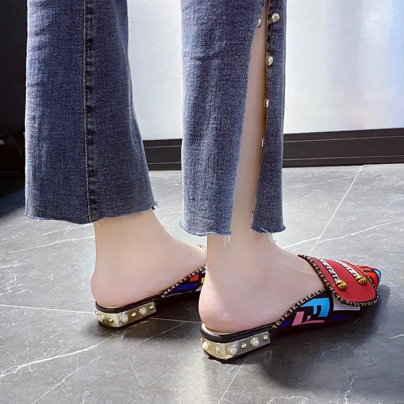Summer Fashion Women Slippers Pointed Toe Colours String Bead Square Low Heels Outsides Ladies Slides Brand Beach Mules Shoes
Summer Fashion Women Slippers Pointed Toe Colours String Bead Square Low Heels Outsides Ladies Slides Brand Beach Mules Shoes