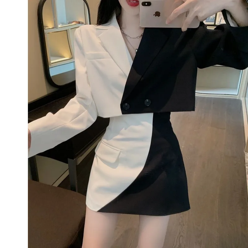 2021 Women Korean Style Fashion Contrasting Color Short Suit Jacket + Slim Bag Hip Skirt Two-piece Suit Spring Autumn New
2021 Women Korean Style Fashion Contrasting Color Short Suit Jacket + Slim Bag Hip Skirt Two-piece Suit Spring Autumn New