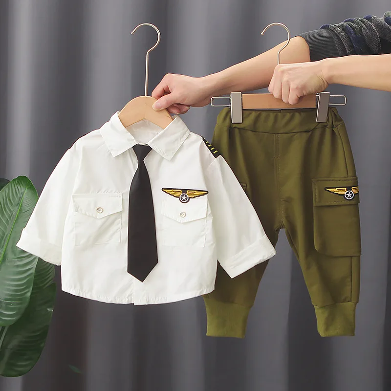 Boy's Suit 2021 New Spring Autumn Children's Baby Long-Sleeved Captain Uniform Western Style Shirt Tie Pants Two-Piece Set BEBES
Boy's Suit 2021 New Spring Autumn Children's Baby Long-Sleeved Captain Uniform Western Style Shirt Tie Pants Two-Piece Set BEBES