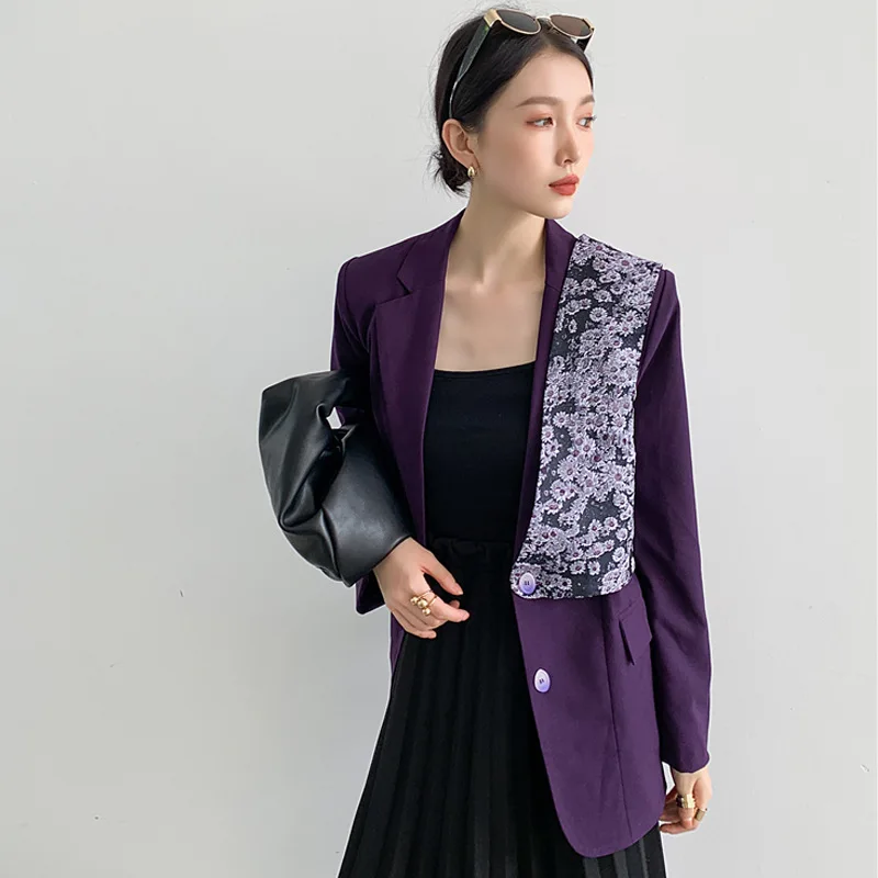 2021 European and American new suit women's detachable vest two-piece casual fashion temperament jacket
2021 European and American new suit women's detachable vest two-piece casual fashion temperament jacket