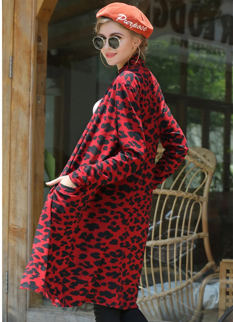 Sexy Leopard Print Knit Cardigan Women V-neck Long Sleeve Fall 2021 New Fashion Long Loose Sweater Jacket Trend Haut Femme
Sexy Leopard Print Knit Cardigan Women V-neck Long Sleeve Fall 2021 New Fashion Long Loose Sweater Jacket Trend Haut Femme