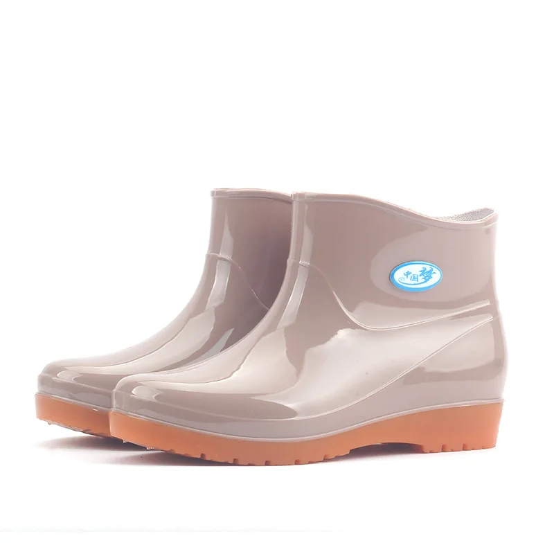 New fashion ladies rain boots non-slip wear-resistant low-tube rain boots water shoes water boots single shoes
New fashion ladies rain boots non-slip wear-resistant low-tube rain boots water shoes water boots single shoes