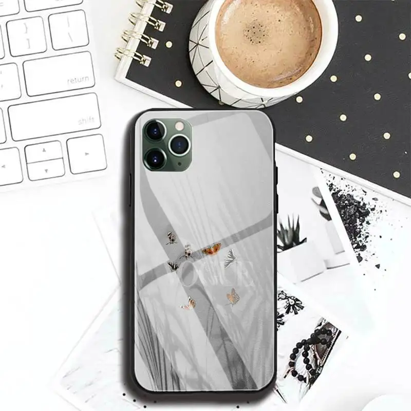 Luxury fashion magazine Vogue Phone Case For Iphone 11 Pro MAX XR X 7 8Plus SE2020 DIY Shockproof Glass Soft Silicone Edge
Luxury fashion magazine Vogue Phone Case For Iphone 11 Pro MAX XR X 7 8Plus SE2020 DIY Shockproof Glass Soft Silicone Edge