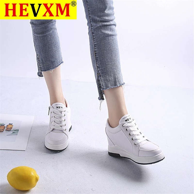Women Sneakers 2020 Autumn Women Wedges Shoes Fashion Women Casual Shoes Female Height Increasing Platform Walking Shoes
Women Sneakers 2020 Autumn Women Wedges Shoes Fashion Women Casual Shoes Female Height Increasing Platform Walking Shoes
