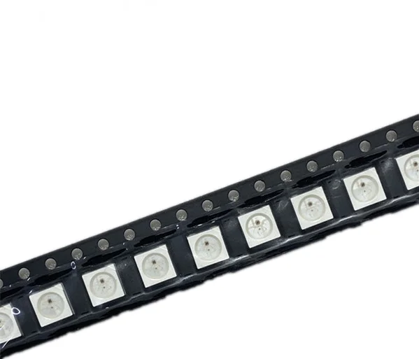 100 шт. WS2812B (4 контакта) 5050 SMD WS2812 индивидуально адресуемый цифровой светодиодный