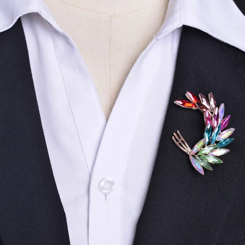 Young Tulip Colorful Crystals Leaf Brooches For Women Exquisite Unisex Pins Classic Dress Suit Jewelry Fending Luxury Gifts
Young Tulip Colorful Crystals Leaf Brooches For Women Exquisite Unisex Pins Classic Dress Suit Jewelry Fending Luxury Gifts