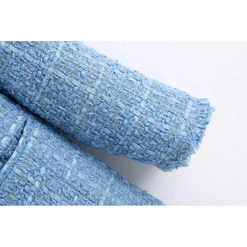 Stylish Chic Blue Jewelry Double Breasted Tweed Jacket 2020 Fashion Women Elegant Turn-down Collar Coat Female Chic Outerwear
Stylish Chic Blue Jewelry Double Breasted Tweed Jacket 2020 Fashion Women Elegant Turn-down Collar Coat Female Chic Outerwear