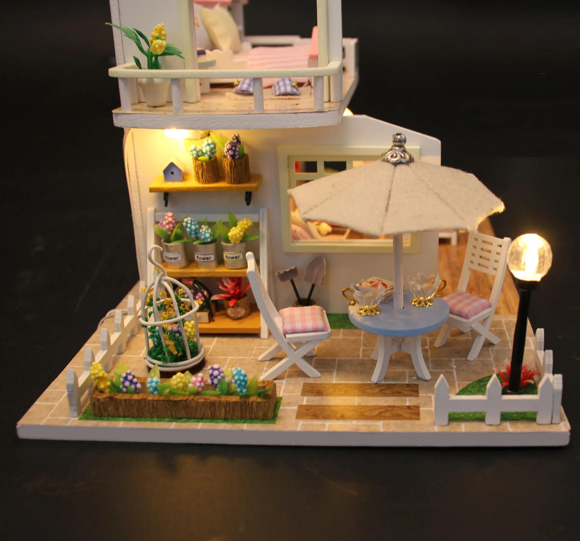 Wooden Doll House Furniture Creative new Valentine's Day birthday gift Pink Penthouse handmade wooden DIY house educational toys
Wooden Doll House Furniture Creative new Valentine's Day birthday gift Pink Penthouse handmade wooden DIY house educational toys