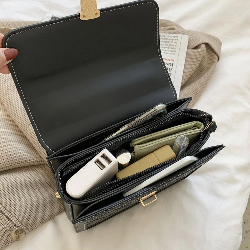 2021 women plaid shoulder bag casual messenger bag winter new ladies bag mini bag mobile phone bag wallet small square bag
2021 women plaid shoulder bag casual messenger bag winter new ladies bag mini bag mobile phone bag wallet small square bag