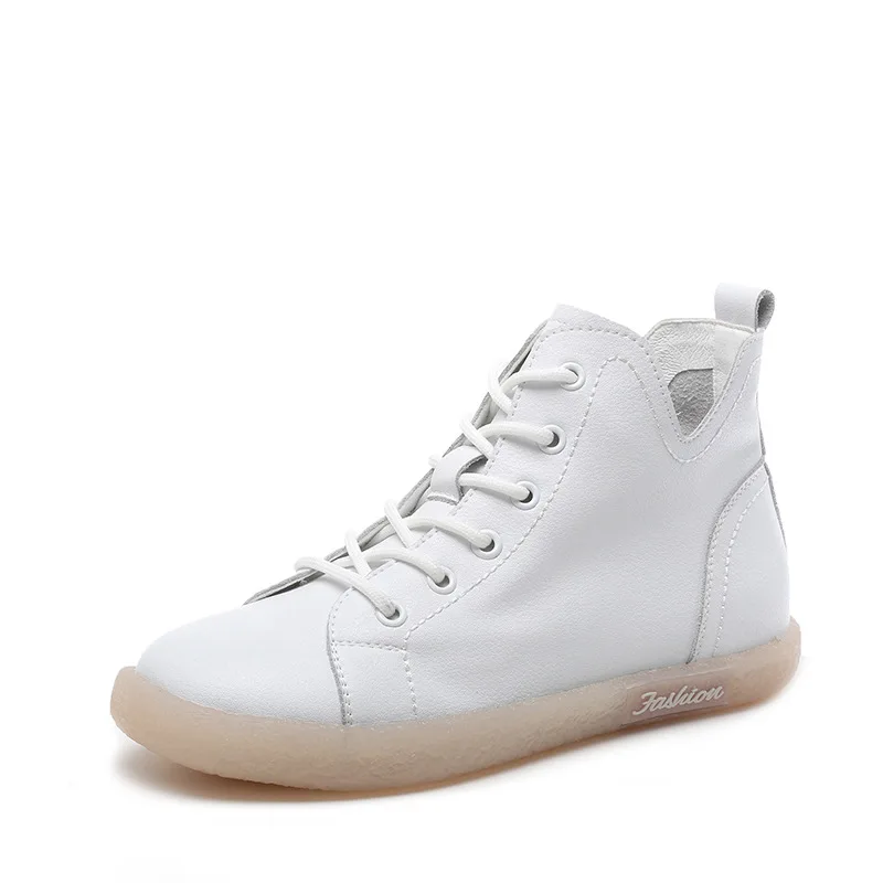 The new fashion for spring V-mouth leather boots for women with soft soles and comfortable non-slip short boots and large shoes
The new fashion for spring V-mouth leather boots for women with soft soles and comfortable non-slip short boots and large shoes