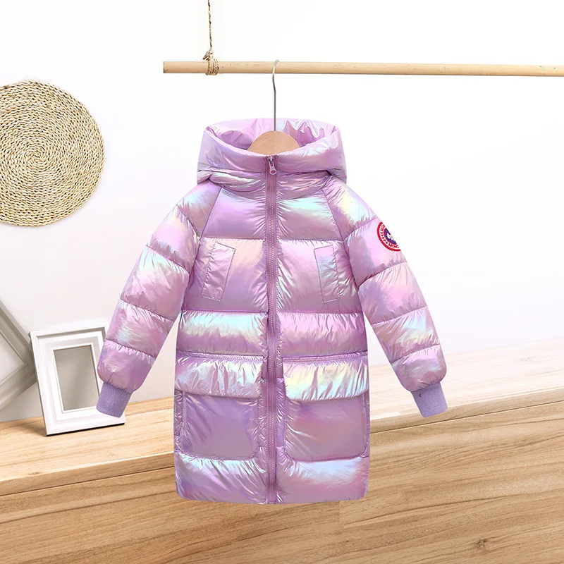 Winter send children white duck down stand collar down jacket fashion boys and girls bright face thickened cotton coat children 
Winter send children white duck down stand collar down jacket fashion boys and girls bright face thickened cotton coat children