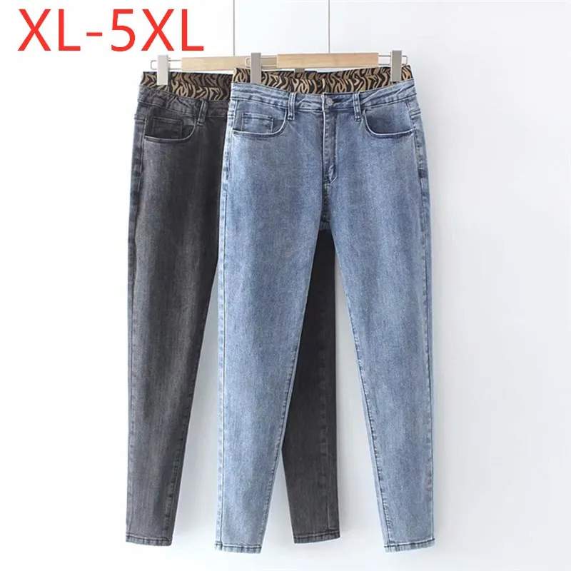 Женские джинсы-карандаш, большие эластичные хлопковые синие джинсовые брюки, размеры 2XL, 3XL, 4XL, 5XL, новинка сезона осень-зима 2021 
Женские джинсы-карандаш, большие эластичные хлопковые синие джинсовые брюки, размеры 2XL, 3XL, 4XL, 5XL, новинка сезона осень-зима 2021