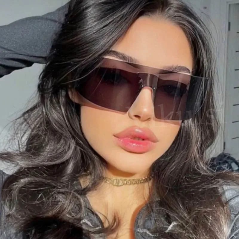 Trendy One Piece Outdoor Sunglasses for Women Men Rimless Rectangle Sun Glasses Oversized Pink Mirror Goggles Shades UV400
Trendy One Piece Outdoor Sunglasses for Women Men Rimless Rectangle Sun Glasses Oversized Pink Mirror Goggles Shades UV400