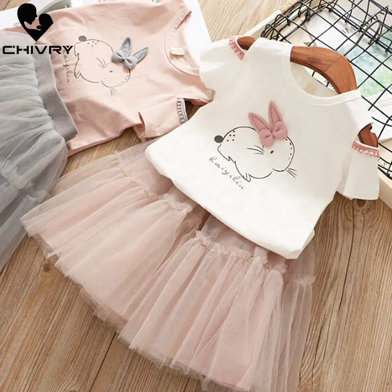 2Pcs Summer 2020 New Little Girls Cartoon Rabbit Print Off Shoulder T-Shirts Tops with Mesh Skirt Children Kids Clothing Sets
2Pcs Summer 2020 New Little Girls Cartoon Rabbit Print Off Shoulder T-Shirts Tops with Mesh Skirt Children Kids Clothing Sets
