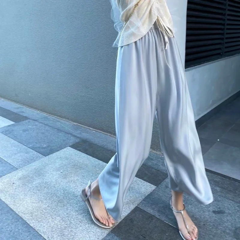 Home Pants Women's Pajamas Bottoms Pyjamas Satin Femme Spring and Summer Comfortable Loose Wide Leg Trousers Lounge Wear Pijamas
Home Pants Women's Pajamas Bottoms Pyjamas Satin Femme Spring and Summer Comfortable Loose Wide Leg Trousers Lounge Wear Pijamas