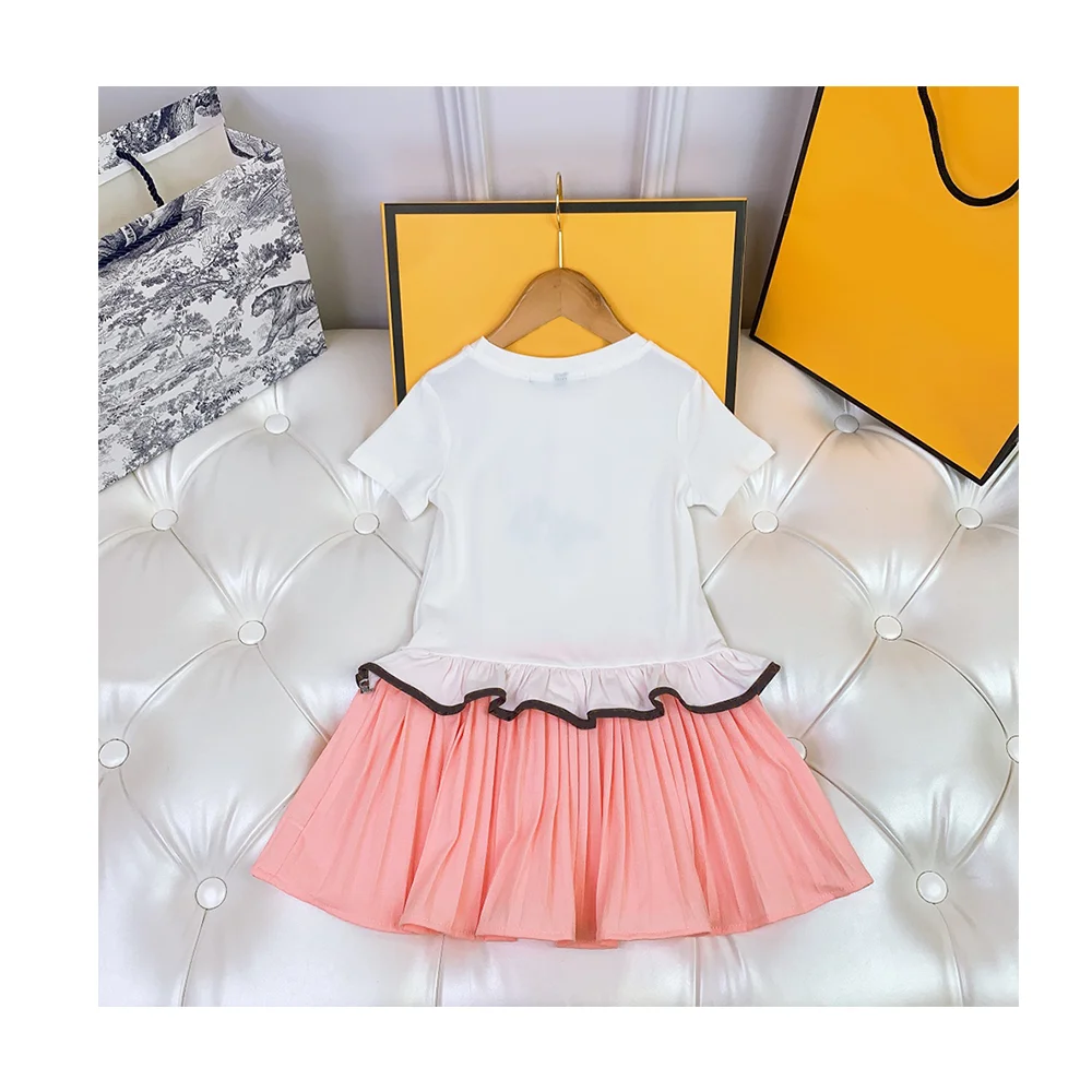 Designer children's wear High grade bear 2021 summer new sweet thin short sleeve Round Neck Lace Pleated Dress Girl Chiffon
Designer children's wear High grade bear 2021 summer new sweet thin short sleeve Round Neck Lace Pleated Dress Girl Chiffon