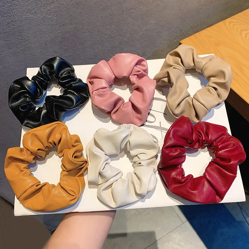 Trendy Scrunchies Temperament Elegant Korean Pu Leather Scrunchie Women Elastic Hair Rubber Bands Accessories Rope Headdress 
Trendy Scrunchies Temperament Elegant Korean Pu Leather Scrunchie Women Elastic Hair Rubber Bands Accessories Rope Headdress
