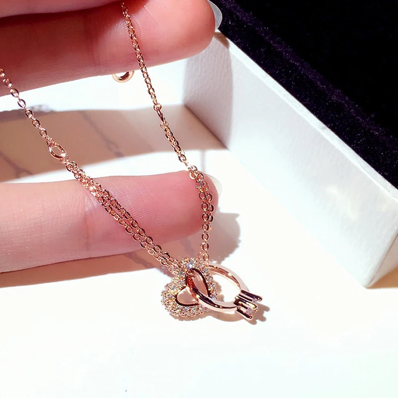 New Arrive Fashion Love Heart Buckle Chain Bracelet Top Quality AAA Shine Bling Zircon Bangles Best Gift Jewelry Pendant
New Arrive Fashion Love Heart Buckle Chain Bracelet Top Quality AAA Shine Bling Zircon Bangles Best Gift Jewelry Pendant