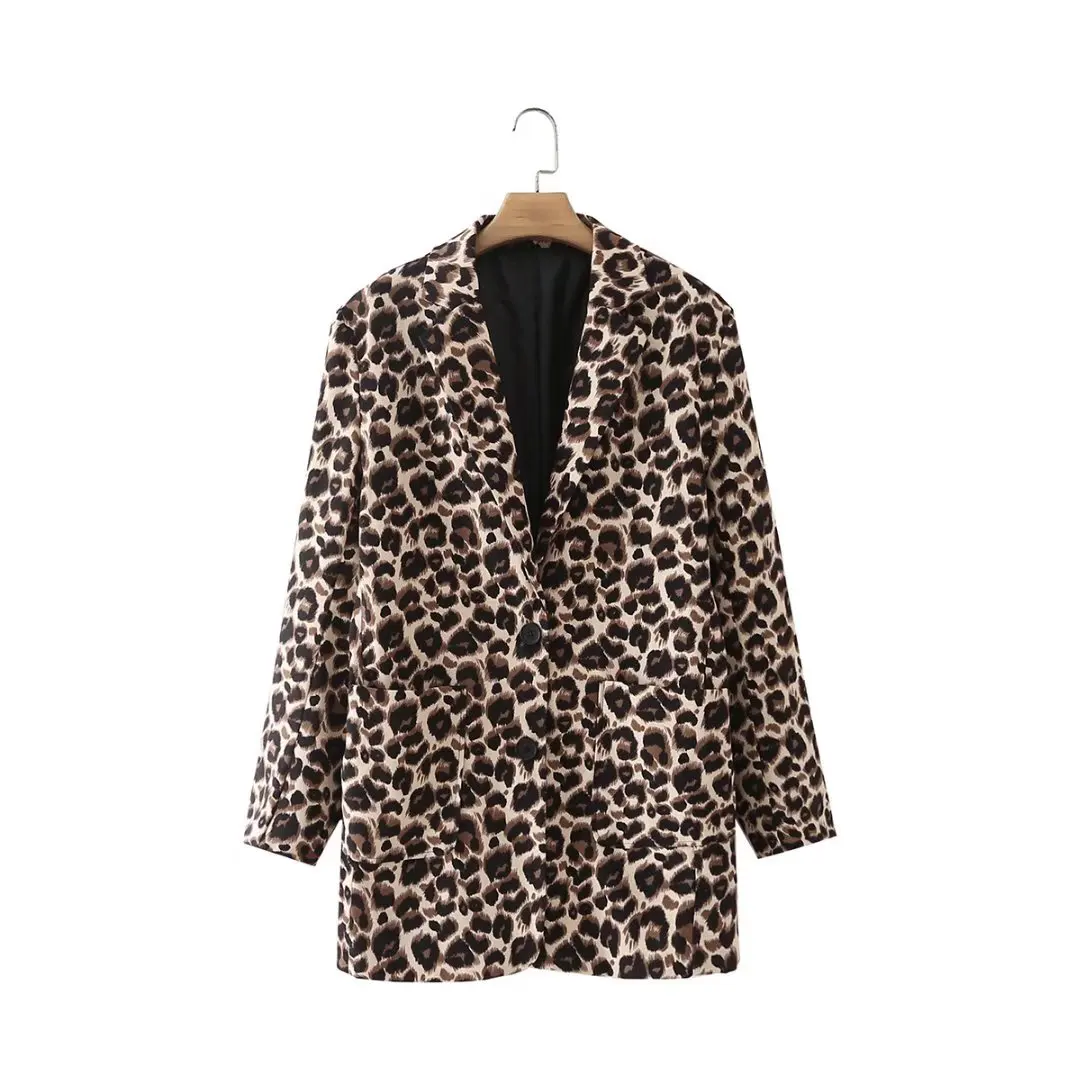 JUNWU Za 2021 Autumn Women's Brown Leopard Print Suit Collar Double Pocket Long Sleeve Suit Jacket Fashion High Street Style
JUNWU Za 2021 Autumn Women's Brown Leopard Print Suit Collar Double Pocket Long Sleeve Suit Jacket Fashion High Street Style