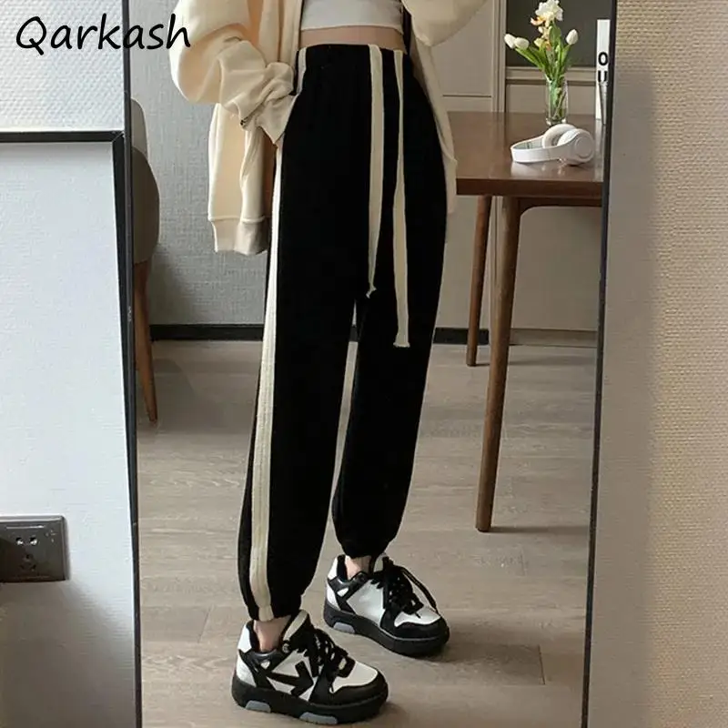 Женские брюки в полоску сбоку по щиколотку, простые свободные Весенние подростковые брюки Ulzzang на шнурке, Женская мода в стиле Харадзюку, универсальные, для отдыха, Ins 
Женские брюки в полоску сбоку по щиколотку, простые свободные Весенние подростковые брюки Ulzzang на шнурке, Женская мода в стиле Харадзюку, универсальные, для отдыха, Ins