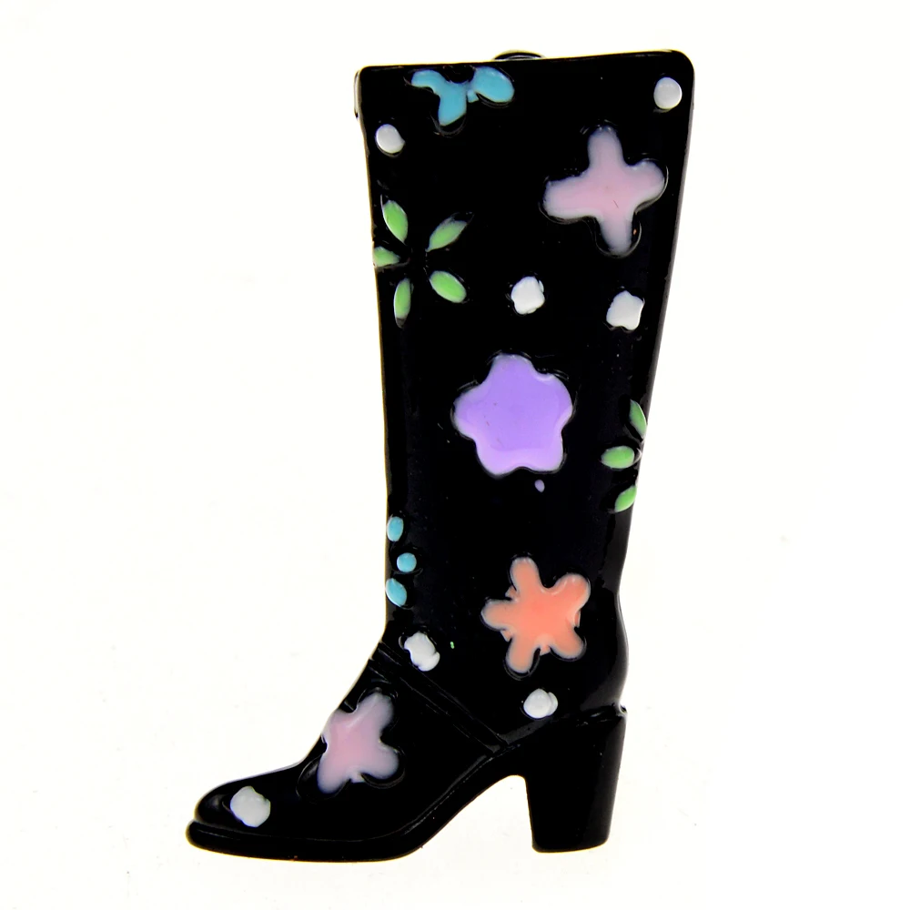 CINDY XIANG enamel cute flower boots brooches for women fashion new black color pin badges high quality new arrival 2021
CINDY XIANG enamel cute flower boots brooches for women fashion new black color pin badges high quality new arrival 2021