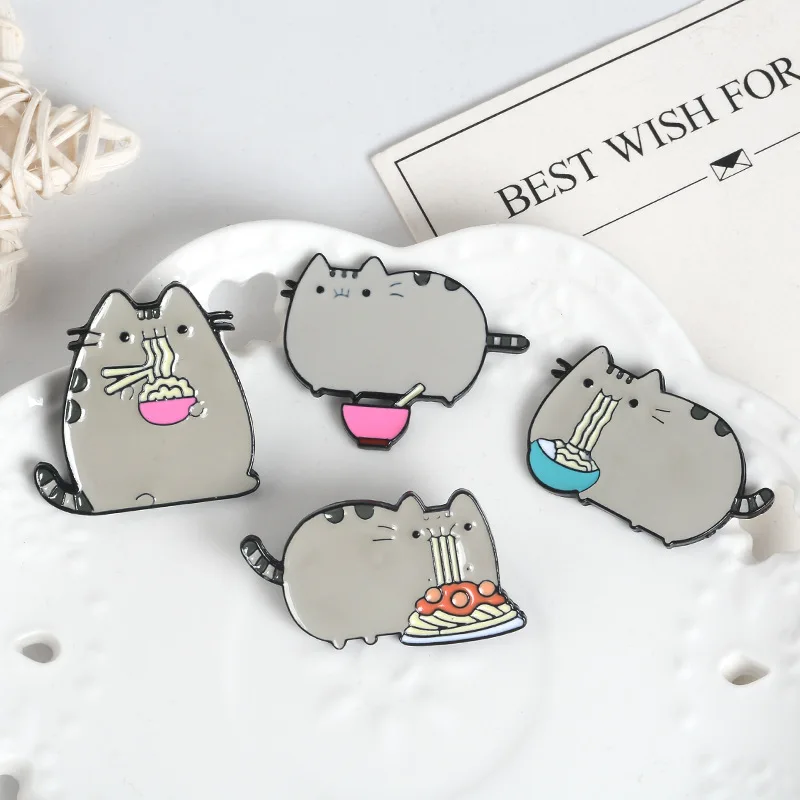 4 Pin милые значки с героями мультфильмов толстые кошки едят лапшу броши для женщин