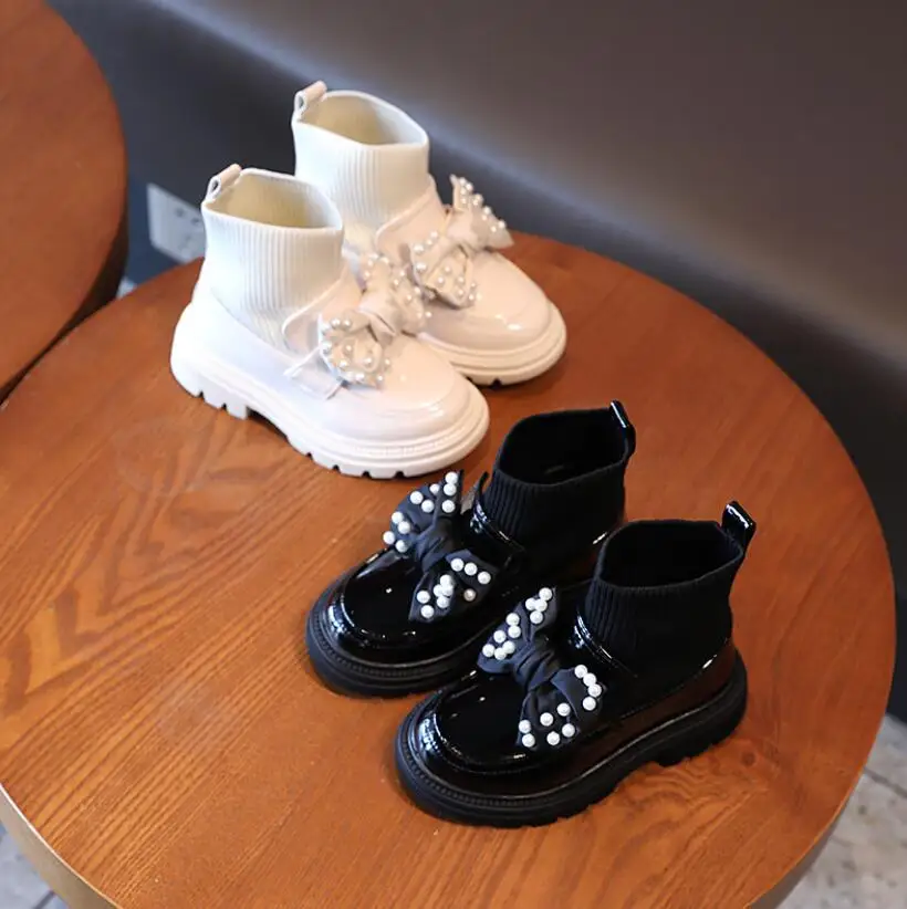 Girls Boys Boots 2021 Winter Autumn New Little Princess Single Boots British Style Fashion Children Pockets Short Snow Boots
Girls Boys Boots 2021 Winter Autumn New Little Princess Single Boots British Style Fashion Children Pockets Short Snow Boots