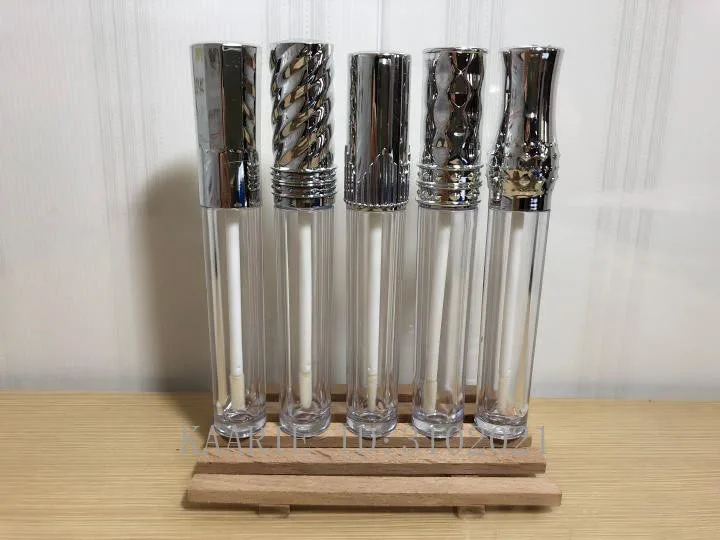 7ml 50pcs Empty Clear Cosmetic Lip Gloss Tube,DIY Lip Balm Bottle with Silver Lid,Round Lipgloss Refillable Containers Package 
7ml 50pcs Empty Clear Cosmetic Lip Gloss Tube,DIY Lip Balm Bottle with Silver Lid,Round Lipgloss Refillable Containers Package