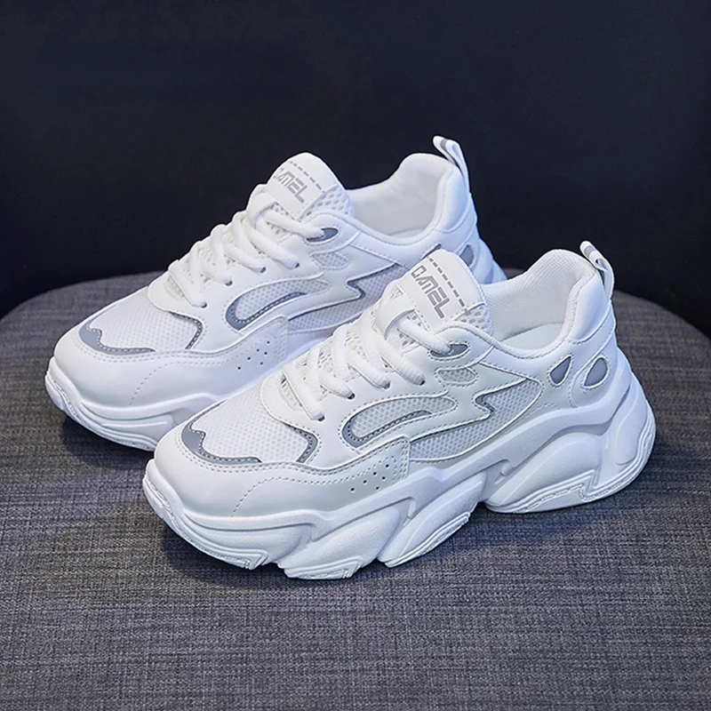 Women's Sports Shoes White Tennis Shoes Thick-soled Increased Vulcanized Shoes Outdoor Non-slip Running Shoes Flat Casual Shoes
Women's Sports Shoes White Tennis Shoes Thick-soled Increased Vulcanized Shoes Outdoor Non-slip Running Shoes Flat Casual Shoes