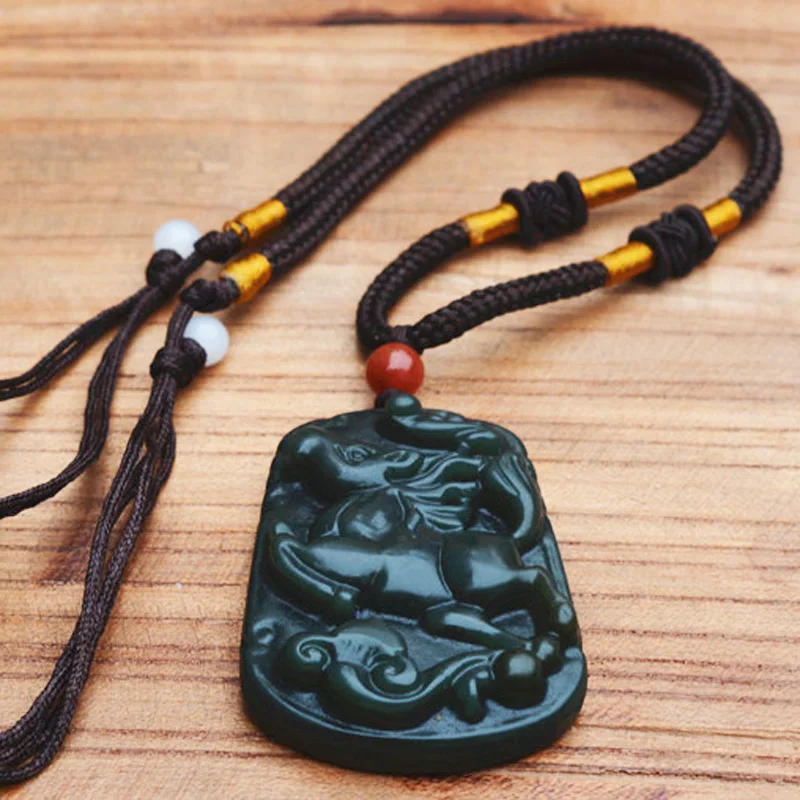 (Certificate) Natural Green Nephrite Pendant Running Horse Zodiac Horse Jade Pendant Necklace Men's Jewelry Free Rope
(Certificate) Natural Green Nephrite Pendant Running Horse Zodiac Horse Jade Pendant Necklace Men's Jewelry Free Rope