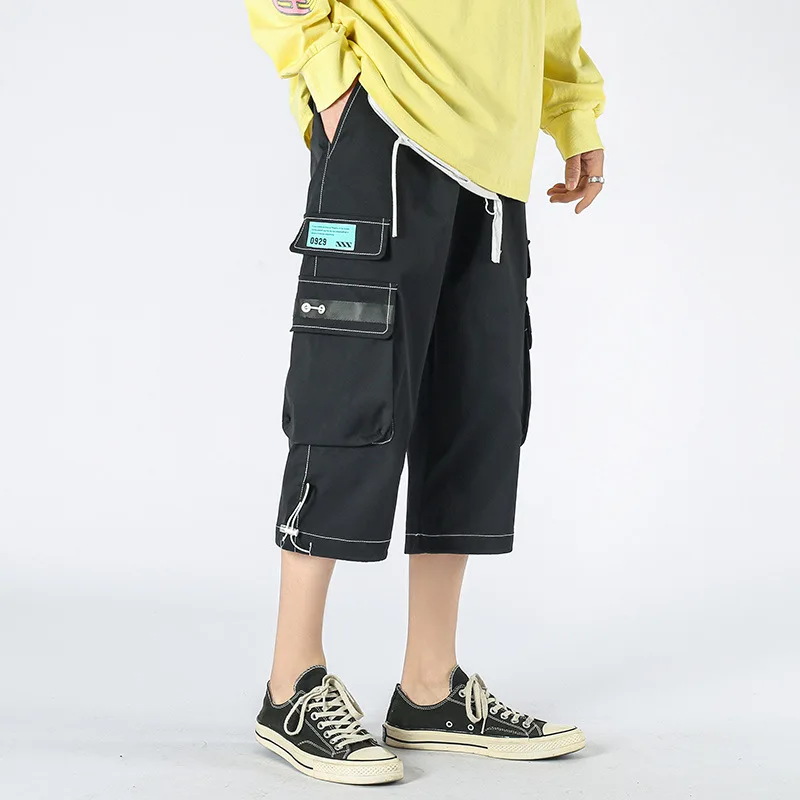 2021Trendy men's shorts summer loose cropped pants thin multi-pocket cargo pants Korean style sports pants men's clothing
2021Trendy men's shorts summer loose cropped pants thin multi-pocket cargo pants Korean style sports pants men's clothing