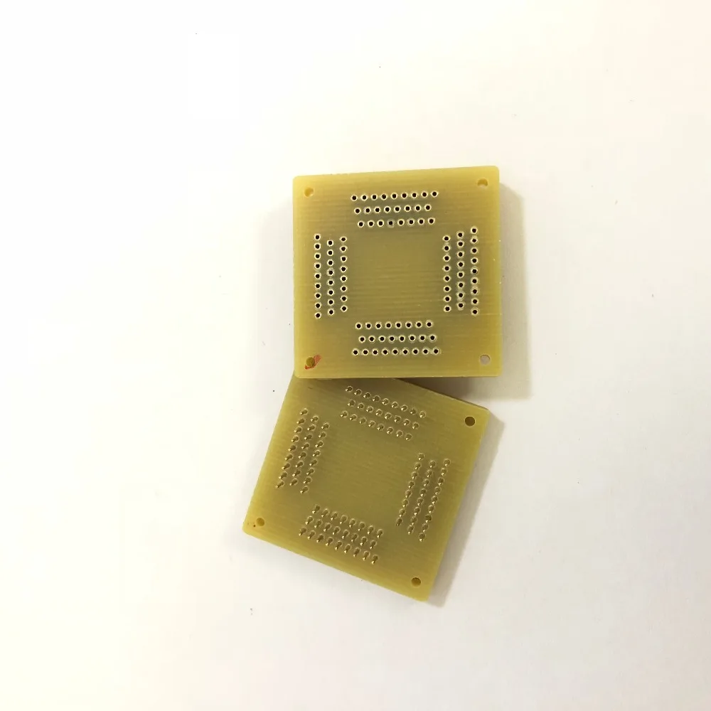 QFP100 LQFP100 TQFP100-0.5 Pin Board Pitch 0.5mm For QFP100 Clamshell Test Socket Interposer Board Adapter 
QFP100 LQFP100 TQFP100-0.5 Pin Board Pitch 0.5mm For QFP100 Clamshell Test Socket Interposer Board Adapter
