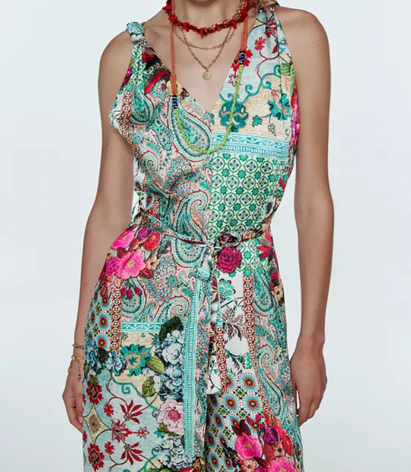 Women's Patchwork Printed Sleeveless Slim Fit Lace Up Loose Waist Casual Jumpsuit 
Women's Patchwork Printed Sleeveless Slim Fit Lace Up Loose Waist Casual Jumpsuit