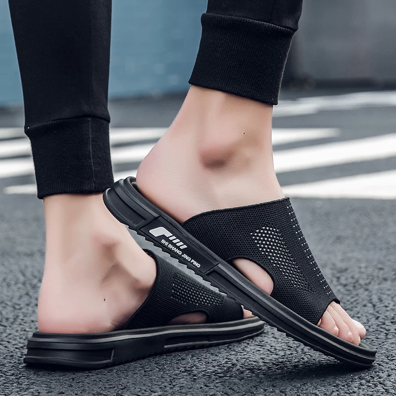Summer New Simple Pure Black Men's Sandals And Slippers Non-slip Wear-resistant Fashion Slippers Youth Trend Large Size Slippers
Summer New Simple Pure Black Men's Sandals And Slippers Non-slip Wear-resistant Fashion Slippers Youth Trend Large Size Slippers