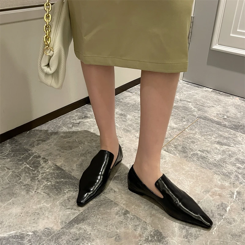 2021 Autumn Leather Shoes for Women Flats Slip On Loafers Flat Heel Oxford Shoes Woman Casual y2k shoes
2021 Autumn Leather Shoes for Women Flats Slip On Loafers Flat Heel Oxford Shoes Woman Casual y2k shoes