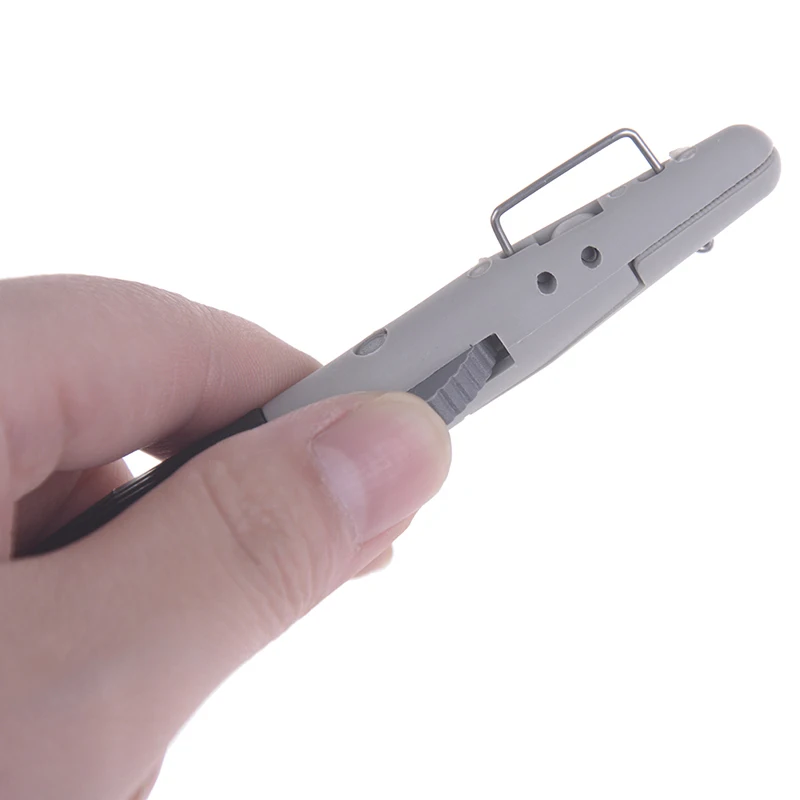 NEW 1PCS ABS Tie Hook Device Manually Hook Wire Knotter Line Fishing Tackle Tools Fast Tie Tying Knot Tool Fishing Accessories
NEW 1PCS ABS Tie Hook Device Manually Hook Wire Knotter Line Fishing Tackle Tools Fast Tie Tying Knot Tool Fishing Accessories
