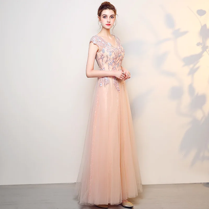 Blush Pink Evening Dresses Elegant V Neck Backless Long Prom Party Gowns Tulle Applique Embroidery Robe de Soiree
Blush Pink Evening Dresses Elegant V Neck Backless Long Prom Party Gowns Tulle Applique Embroidery Robe de Soiree