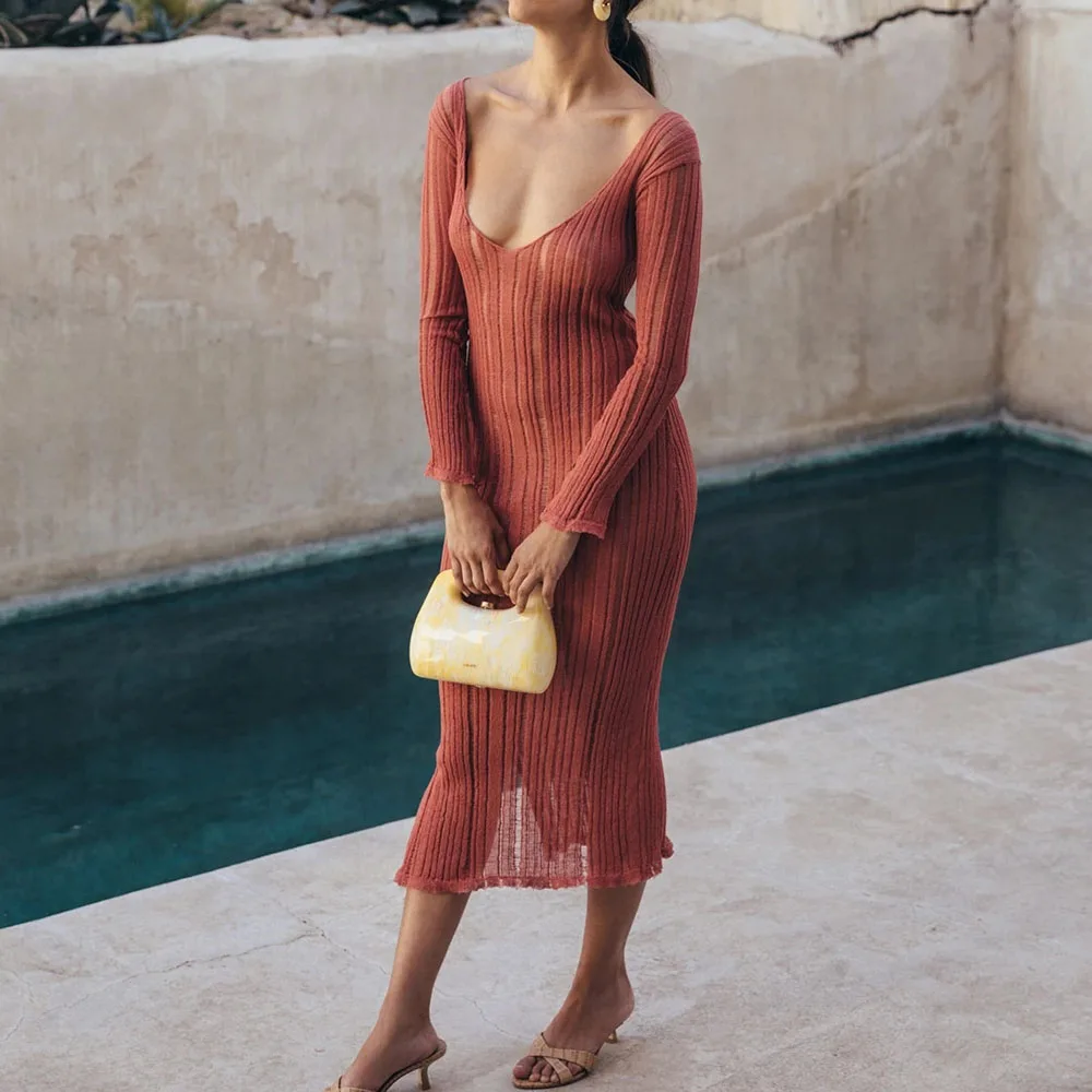 Western Style Ladies Dresses Spring Summer Fashion Loose Casual Simple Knitting Perspective Sexy Split V-neck Long Sleeve 2021 
Western Style Ladies Dresses Spring Summer Fashion Loose Casual Simple Knitting Perspective Sexy Split V-neck Long Sleeve 2021