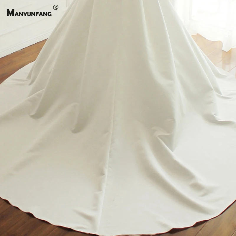 2021 New Arrival Chapel Train Satin Bridal Ball Gown Custom Made O-Neck Lace Appliques Zipper Back Wedding Dress Robe De Marie
2021 New Arrival Chapel Train Satin Bridal Ball Gown Custom Made O-Neck Lace Appliques Zipper Back Wedding Dress Robe De Marie