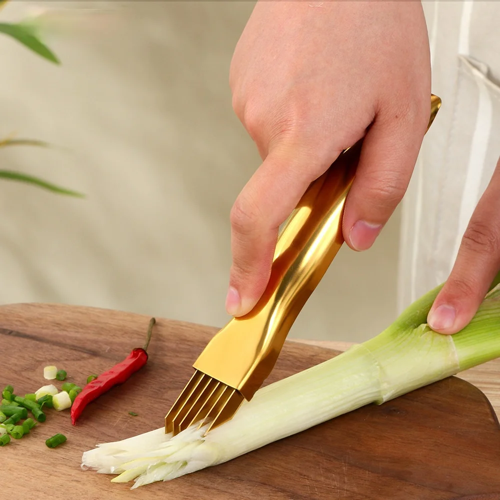304 stainless steel onion cutter creative shredding gadget chopped green onion scraper kitchen onion cutter
304 stainless steel onion cutter creative shredding gadget chopped green onion scraper kitchen onion cutter