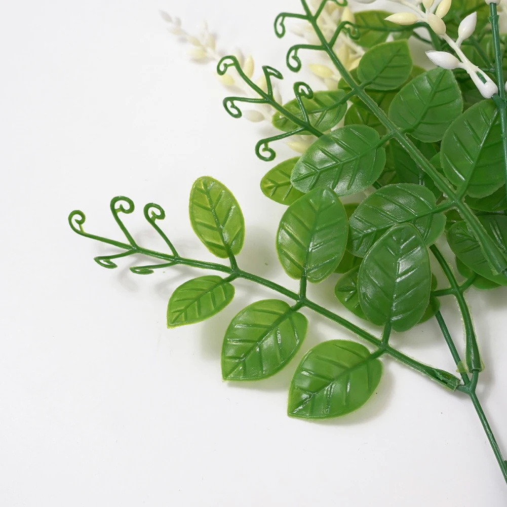 Greenery Artificial Flowers Shrubs Dried Plants Plastic Wedding Bouquet For Home Bar Wedding Livingroom Party DIY Decoration 
Greenery Artificial Flowers Shrubs Dried Plants Plastic Wedding Bouquet For Home Bar Wedding Livingroom Party DIY Decoration