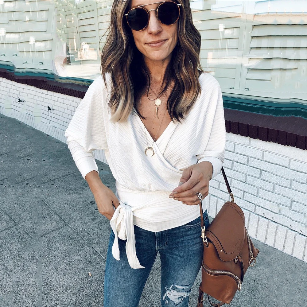 White Elegant Loose Tunic Knit Shirt Women Autumn Female V Neck Bat Sleeve Strappy Pullover Casual Streetwear Sweater Slim Tops
White Elegant Loose Tunic Knit Shirt Women Autumn Female V Neck Bat Sleeve Strappy Pullover Casual Streetwear Sweater Slim Tops