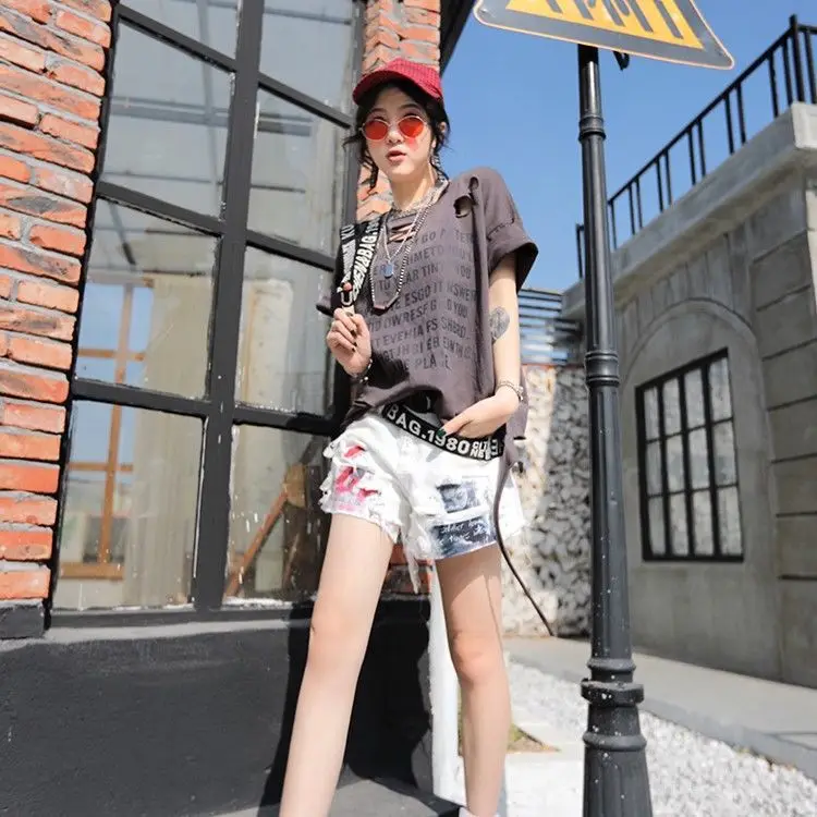 Cotton short sleeve T-shirt fashion women's hole hollowed out loose fit student versatile Korean base coat
Cotton short sleeve T-shirt fashion women's hole hollowed out loose fit student versatile Korean base coat