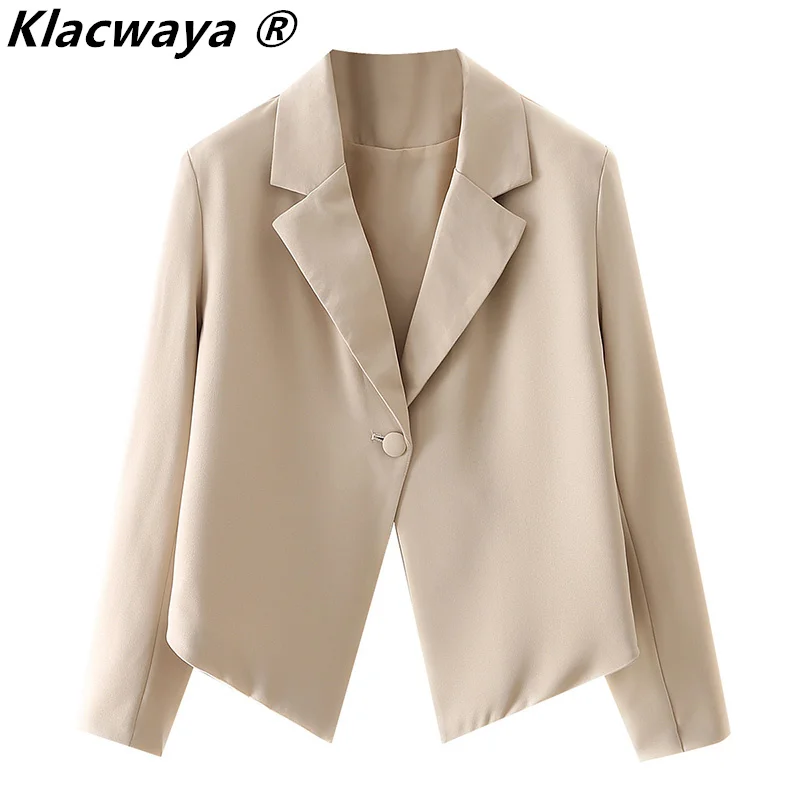 Klacwaya 2021 New Women Cropped Blazer Long Sleeves Irregular hem Fashion design Casual Chic Single Button Woman Blazer 
Klacwaya 2021 New Women Cropped Blazer Long Sleeves Irregular hem Fashion design Casual Chic Single Button Woman Blazer